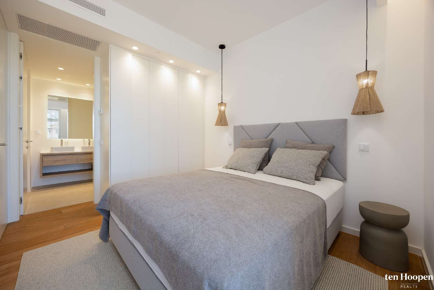  te koop appartement Lagos Lagos 8