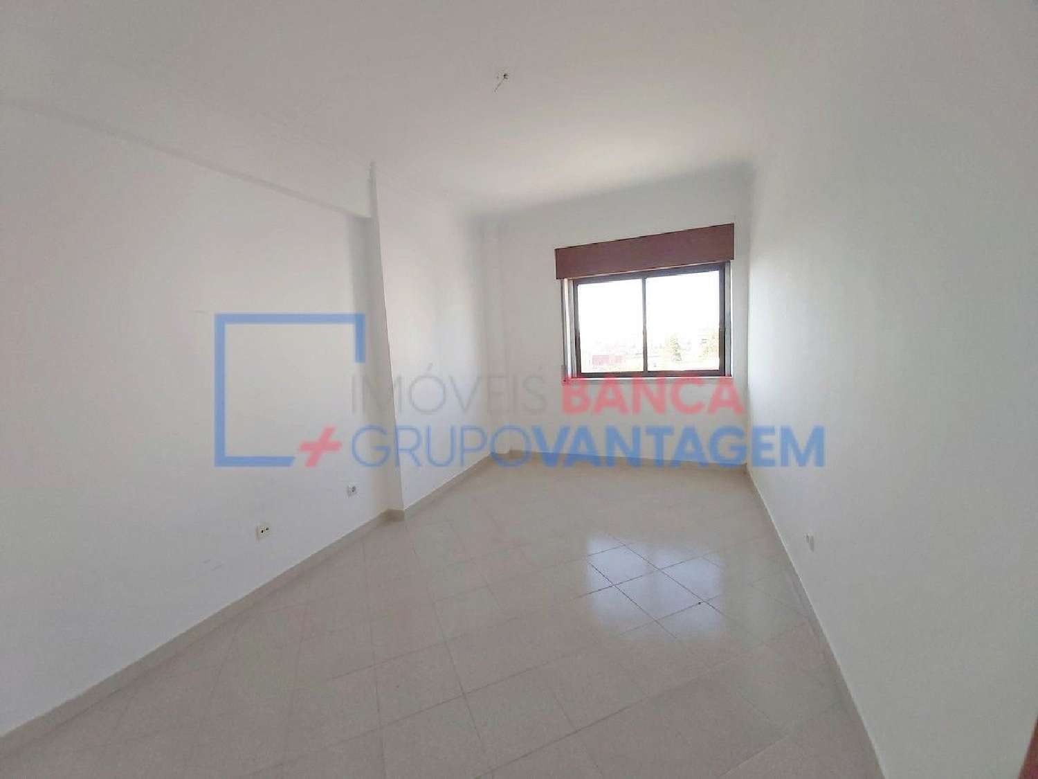  te koop appartement Paio Pires Seixal 3