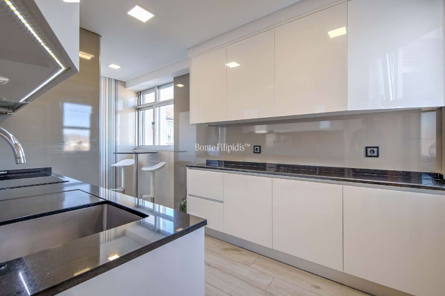  te koop appartement Porto Porto 4
