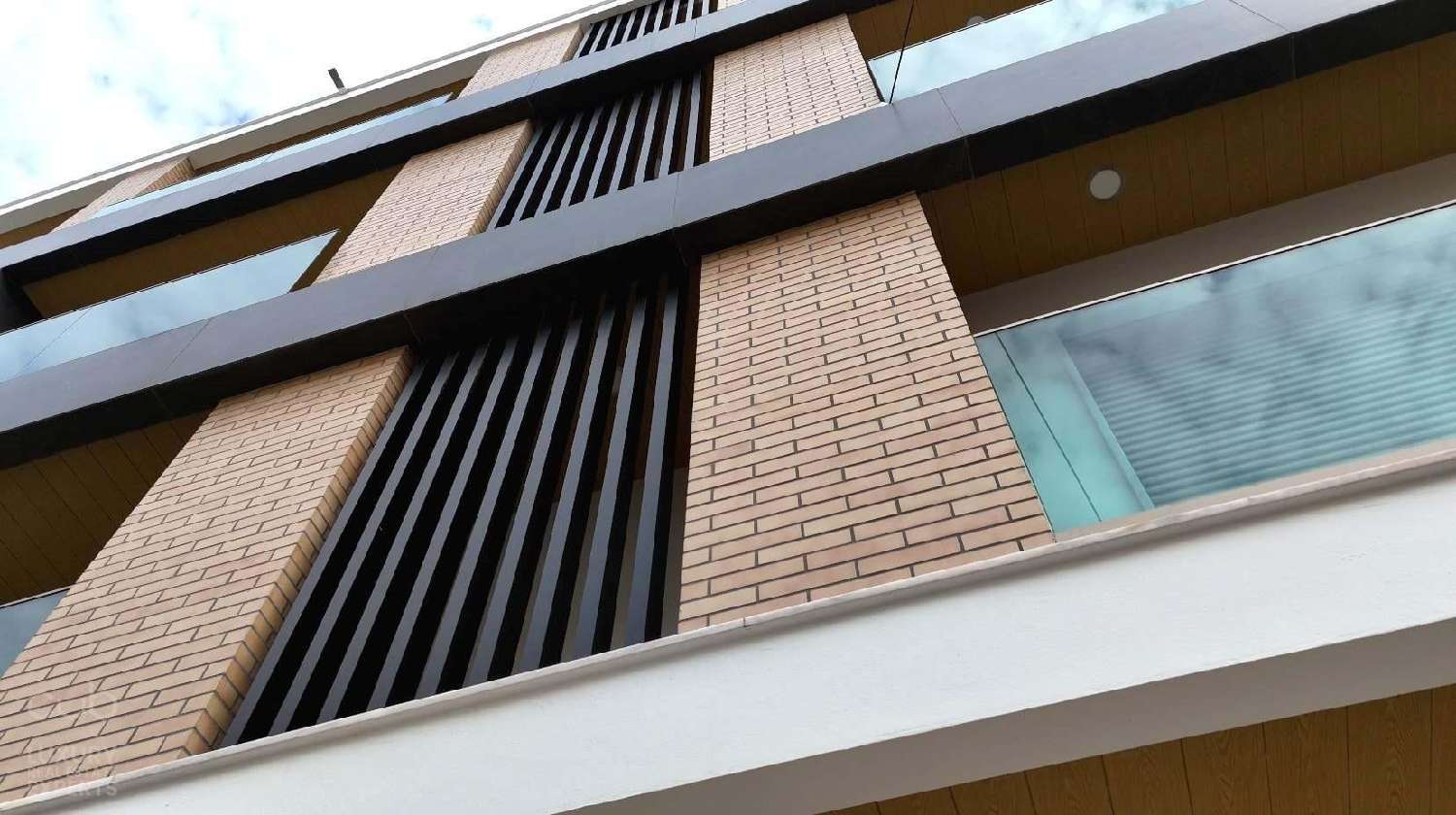  te koop huis Almada Almada 2