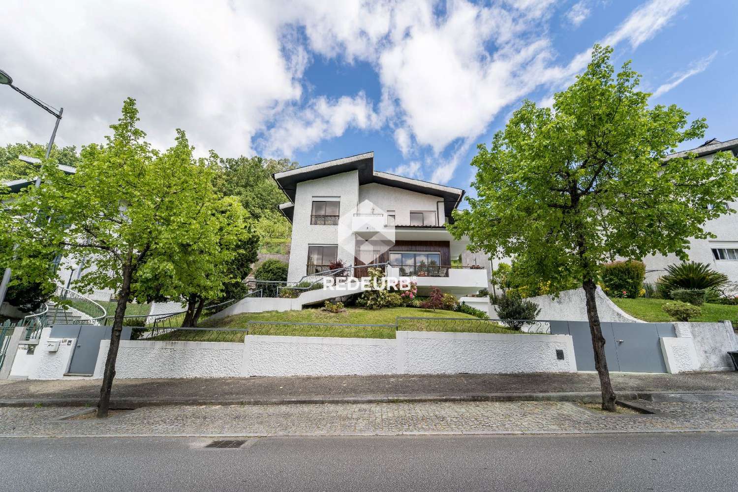  te koop huis Caldelas Amares 1