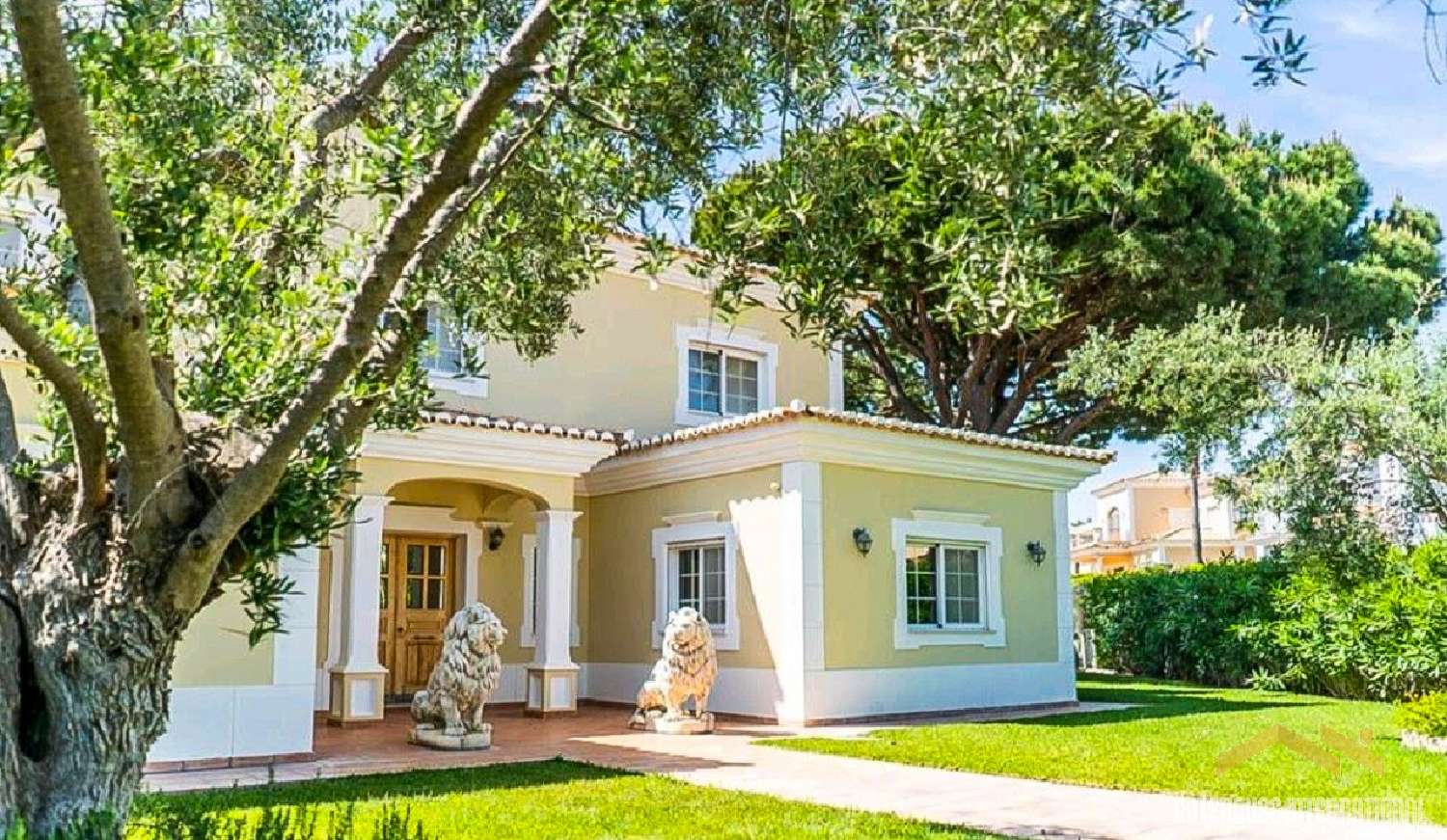  te koop huis Vale do Lobo Tondela 6