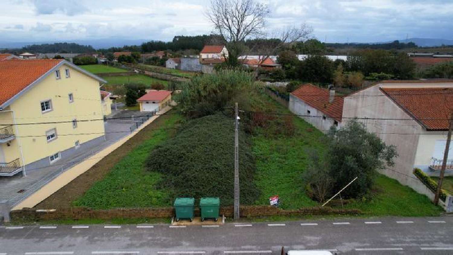 à venda terreno Vale de Estevão Anadia 2