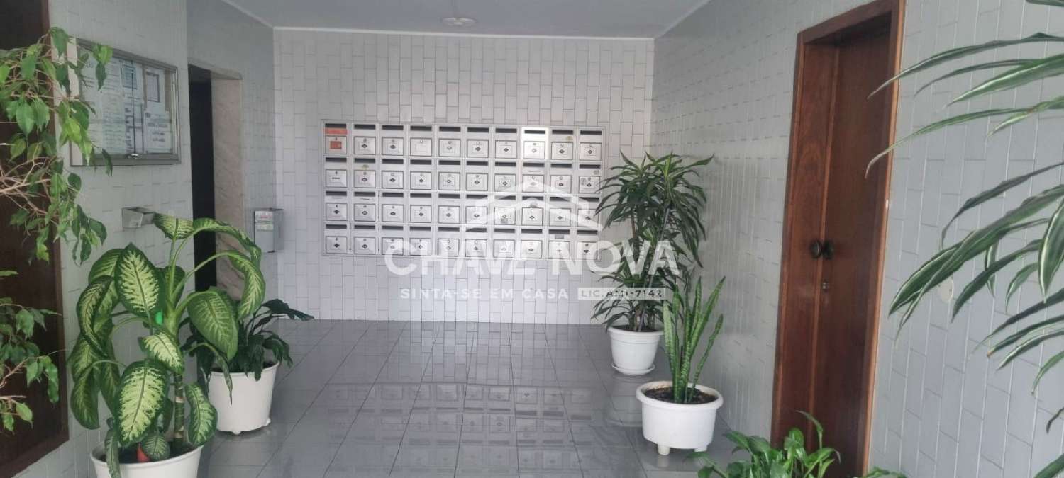  te koop appartement Frielas Loures 3