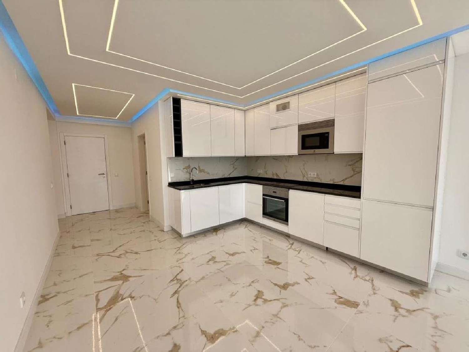  te koop appartement Quarteira Loulé 5