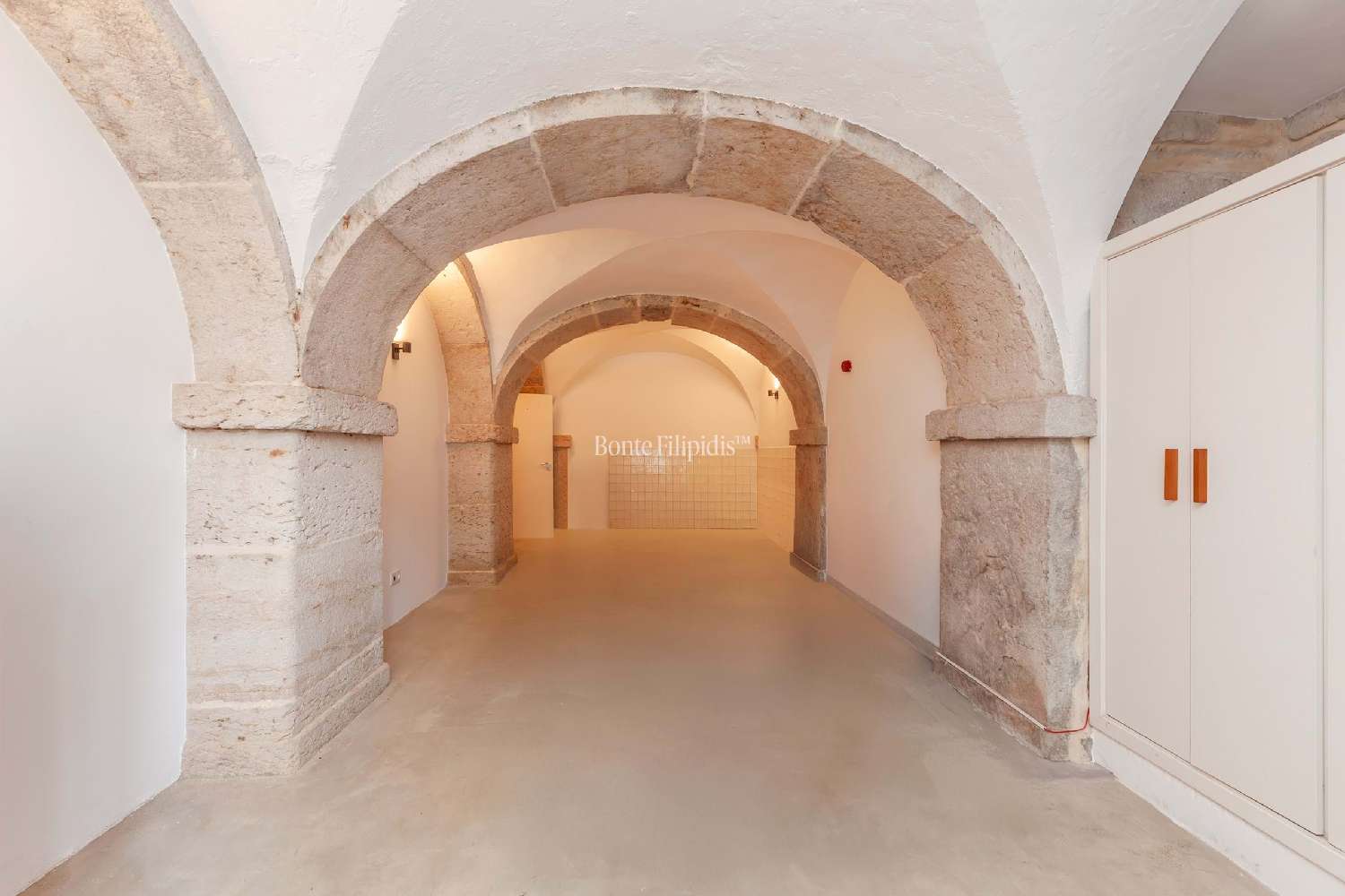  te koop bedrijfsruimte/ kantoor Lissabon Lissabon 2