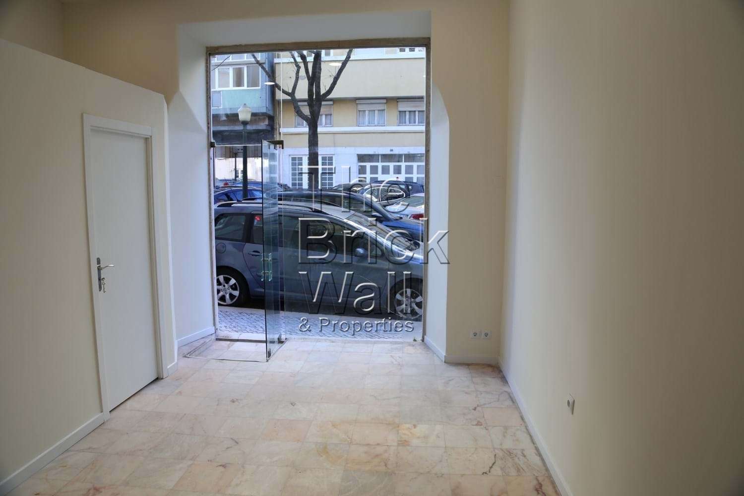  te koop bedrijfsruimte/ kantoor Lissabon Lissabon 4
