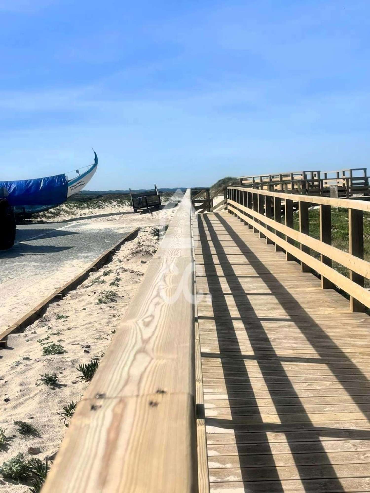  te koop bedrijfsruimte/ kantoor Marinha Grande Marinha Grande 7