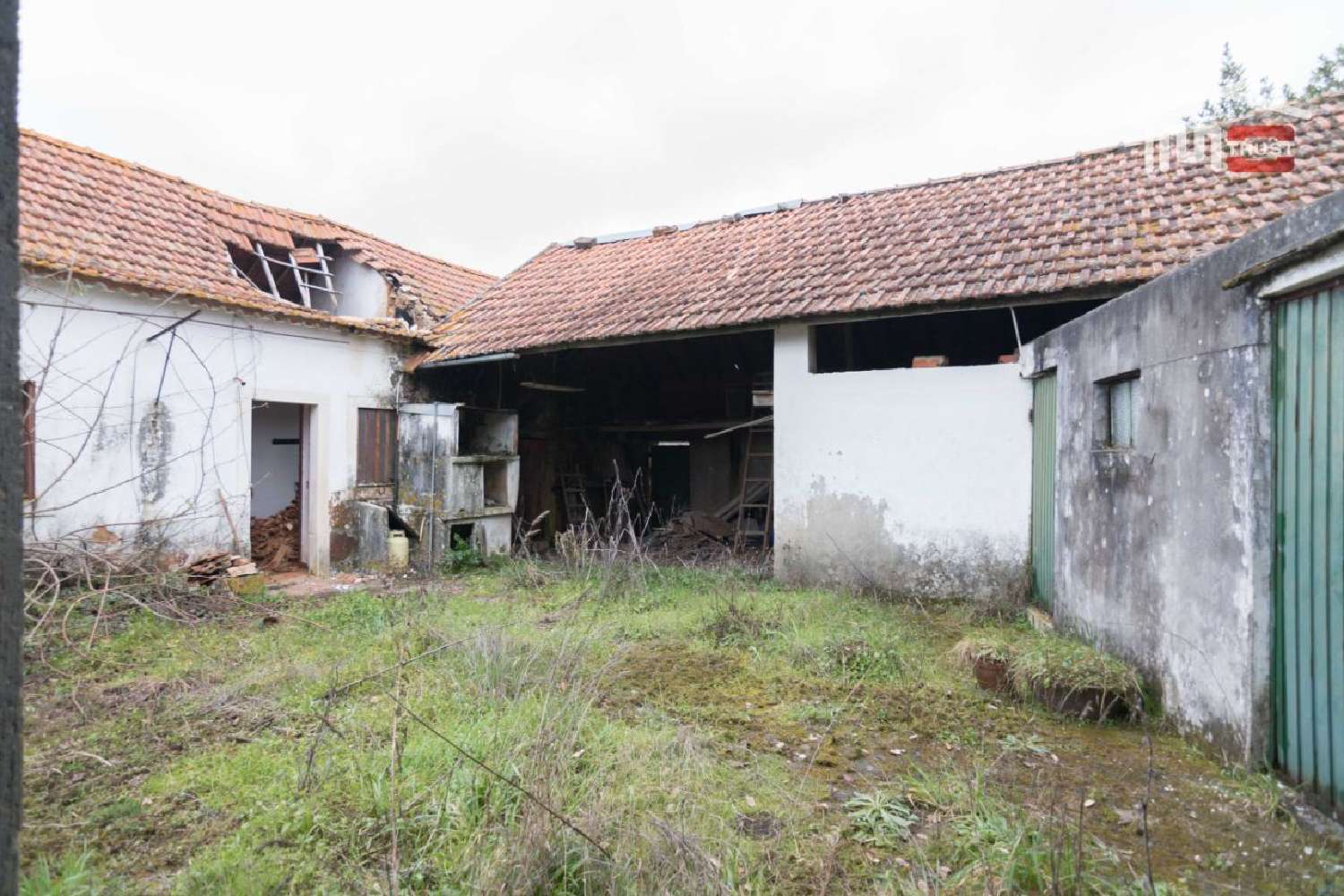 à venda casa Alqueidão da Serra Porto De Mós 3