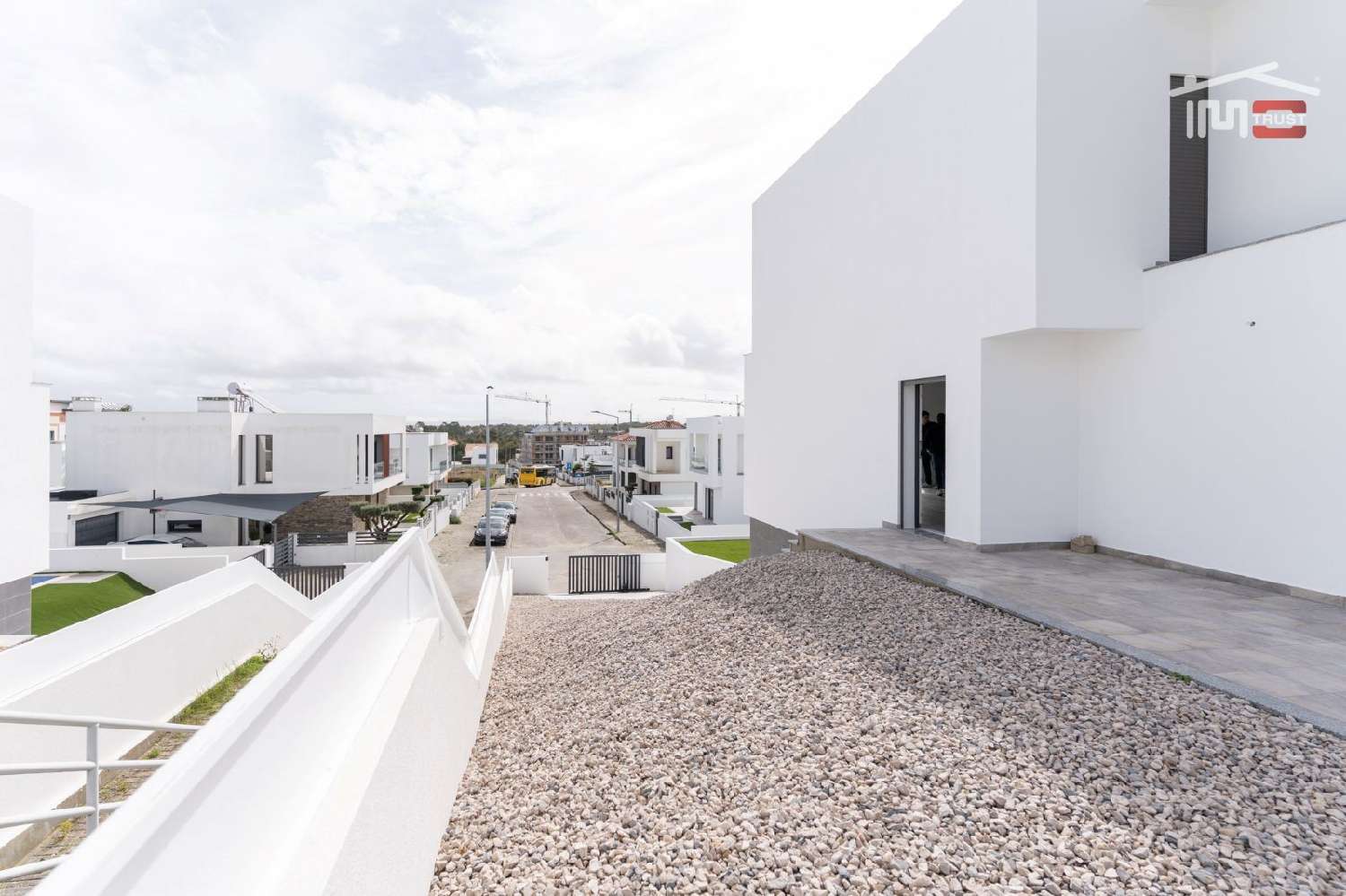 te koop huis Corroios Seixal 3
