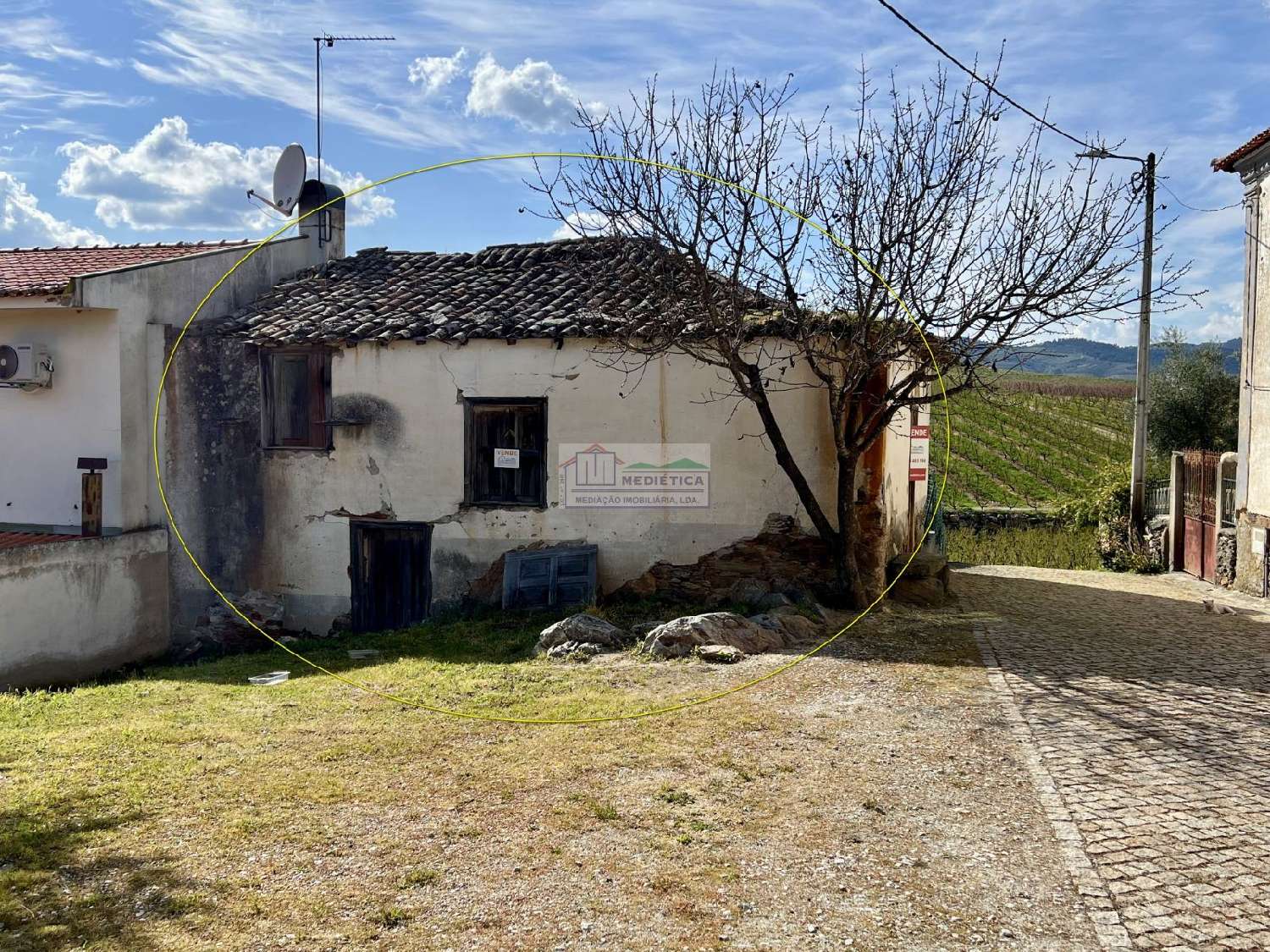 te koop huis Eucisia Alfândega Da Fé 2