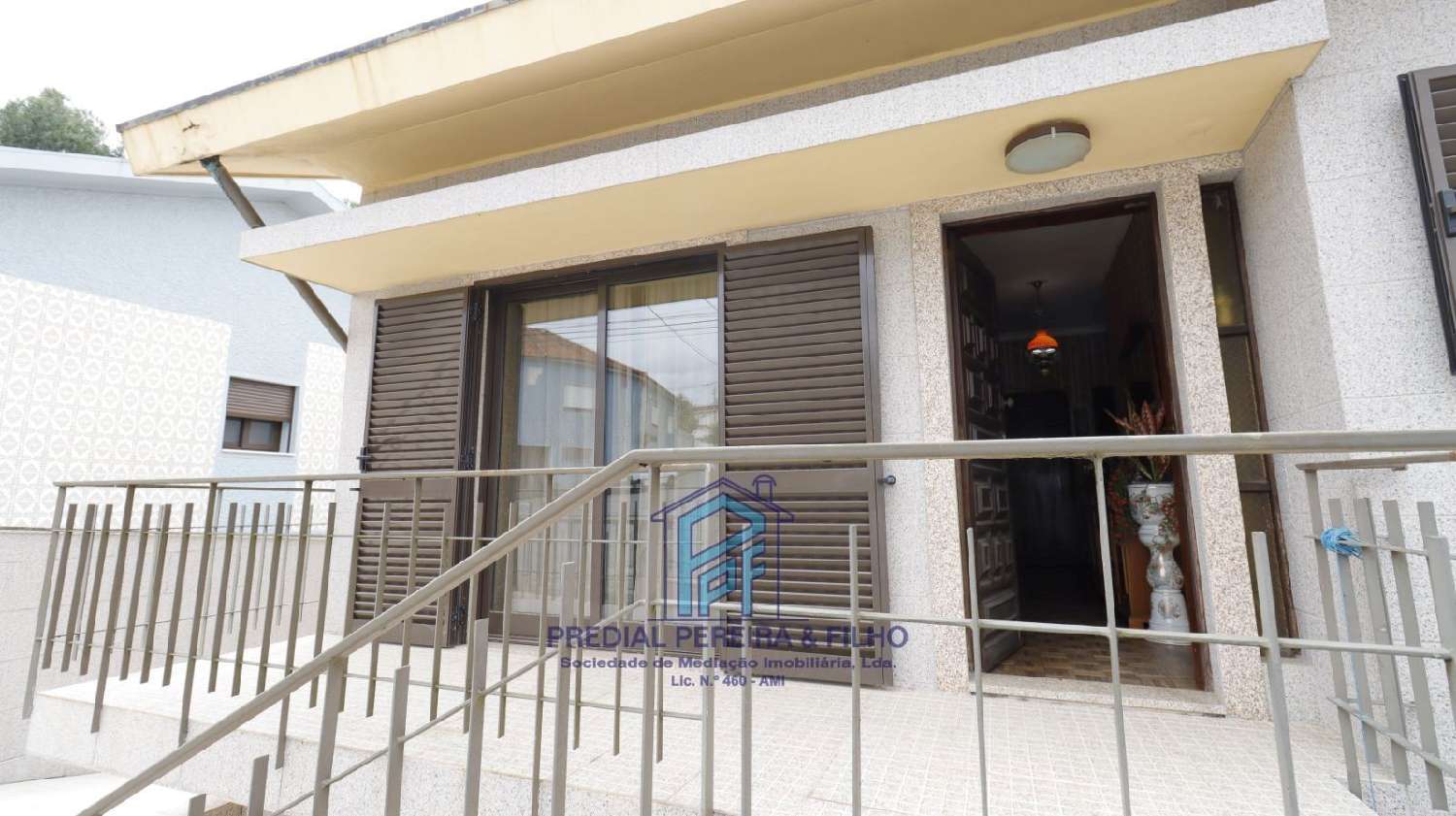  köpa hus Fânzeres Gondomar 1