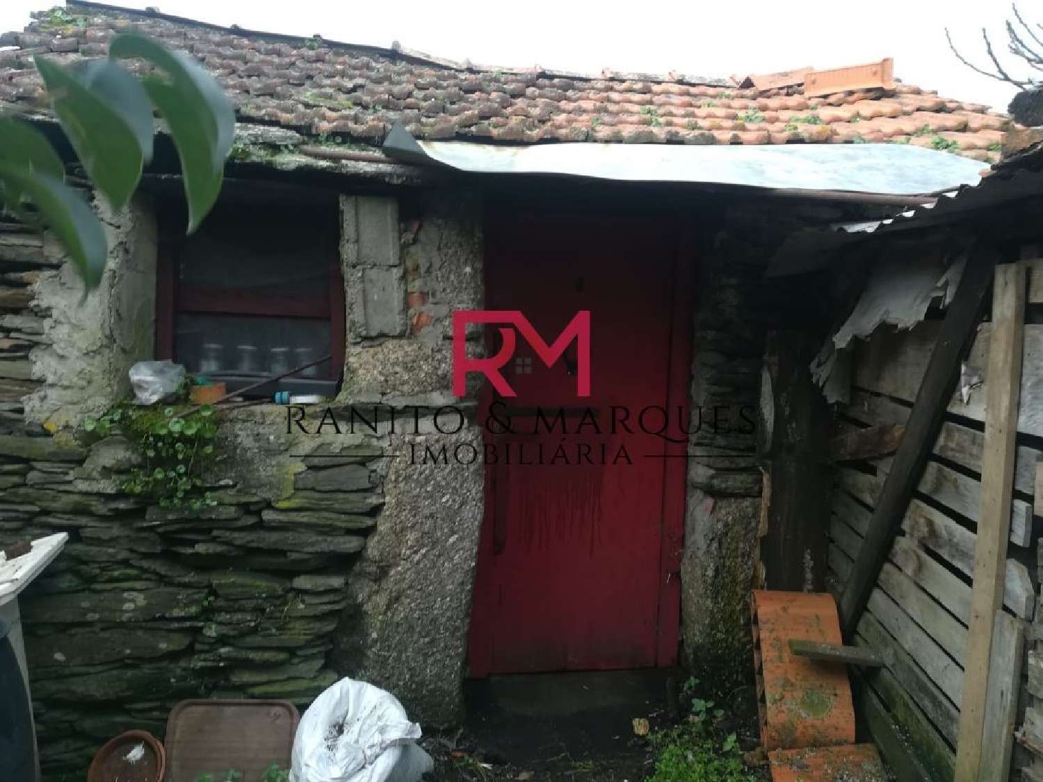  te koop huis Recarei Paredes 2