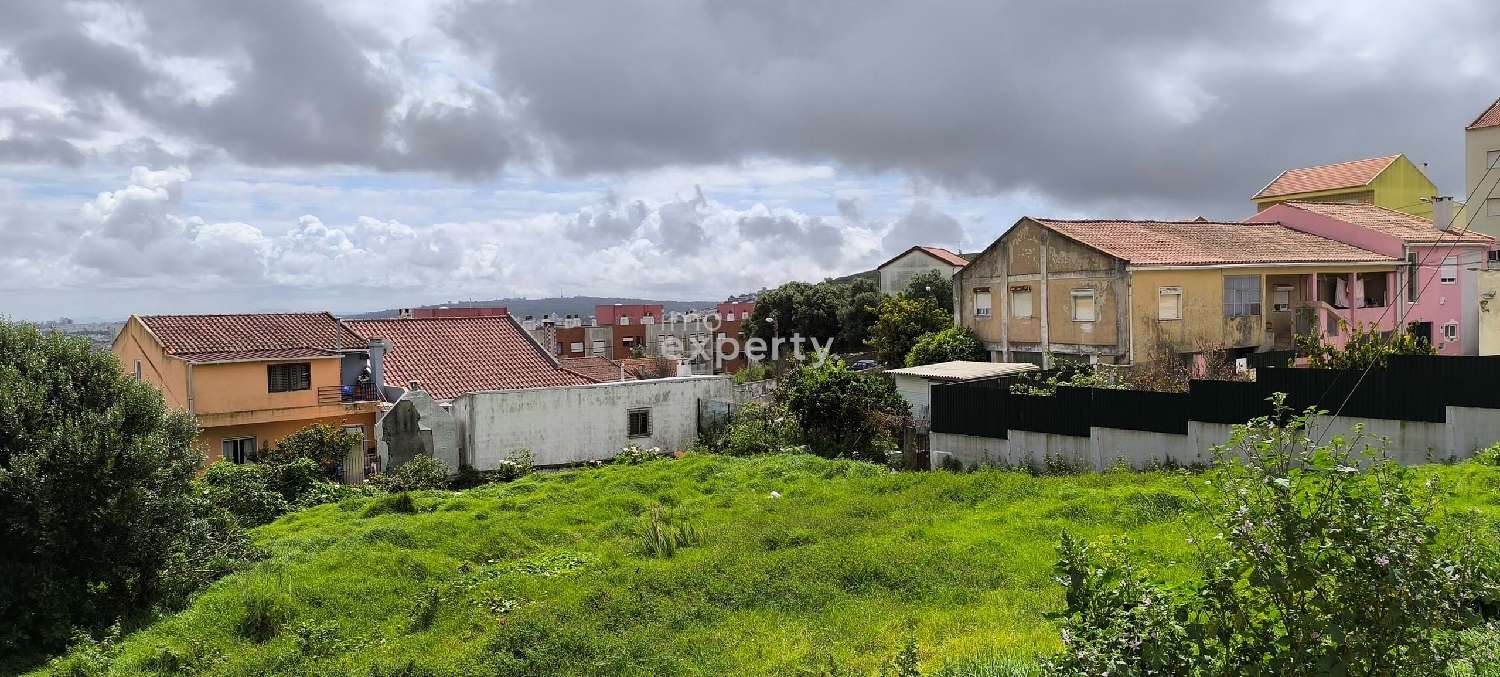  te koop terrein Amadora Amadora 1