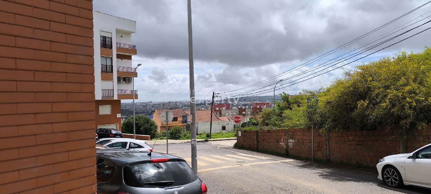  te koop terrein Amadora Amadora 4