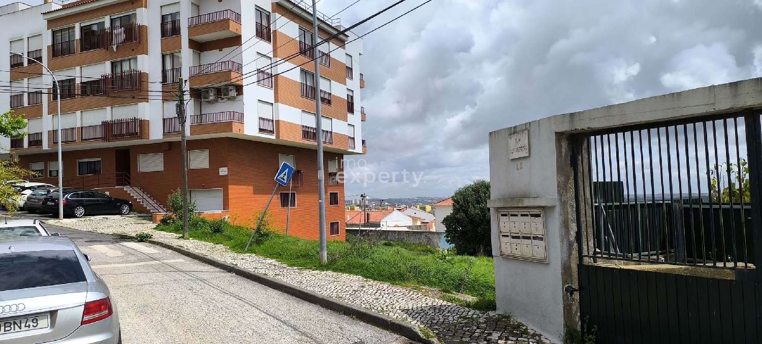  te koop terrein Amadora Amadora 8