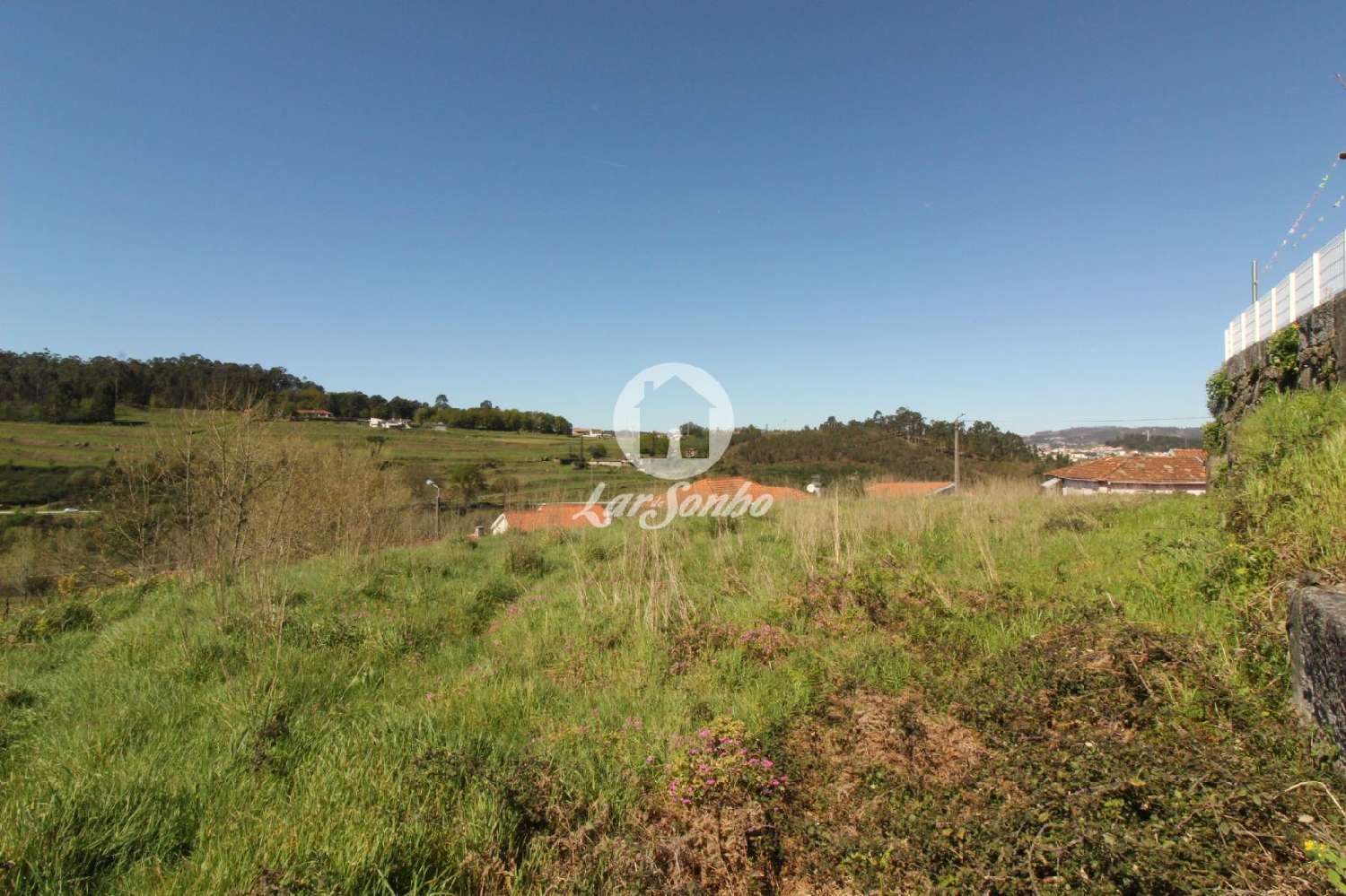  te koop terrein Antime Fafe 1