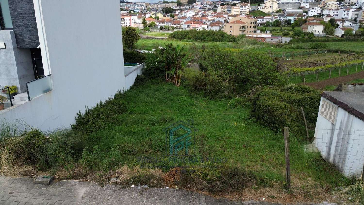  köpa tomt Baguim do Monte Gondomar 2