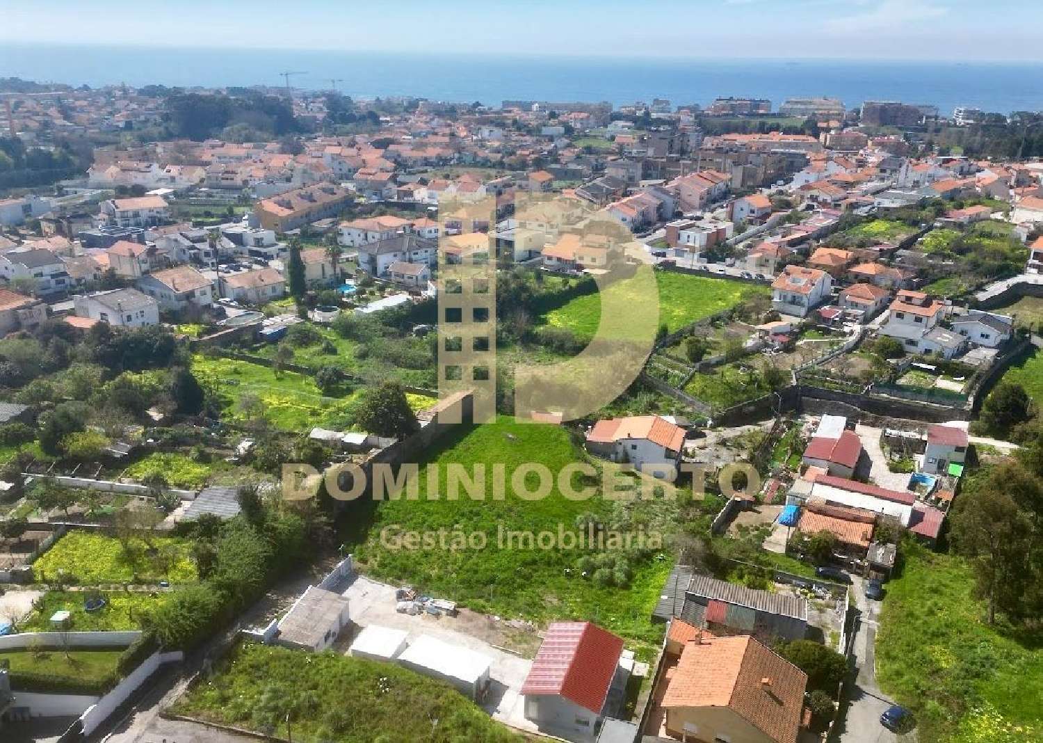  te koop terrein Canidelo Viseu 1