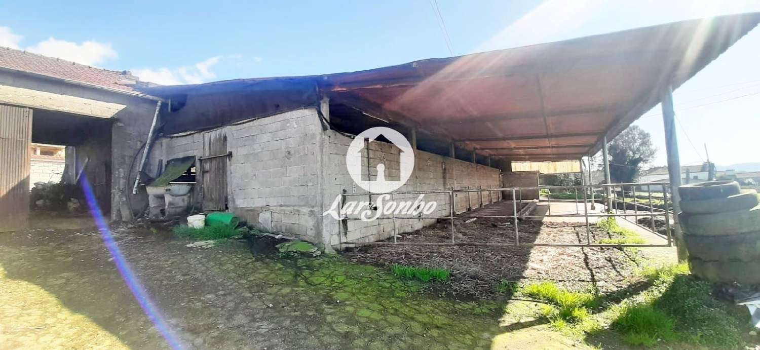 à venda terreno Fradelos Vila Nova De Famalicão 2