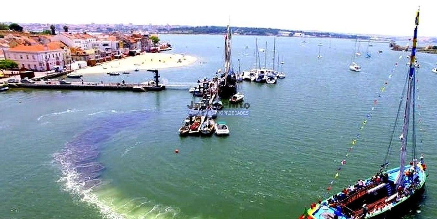  te koop terrein Paio Pires Seixal 3