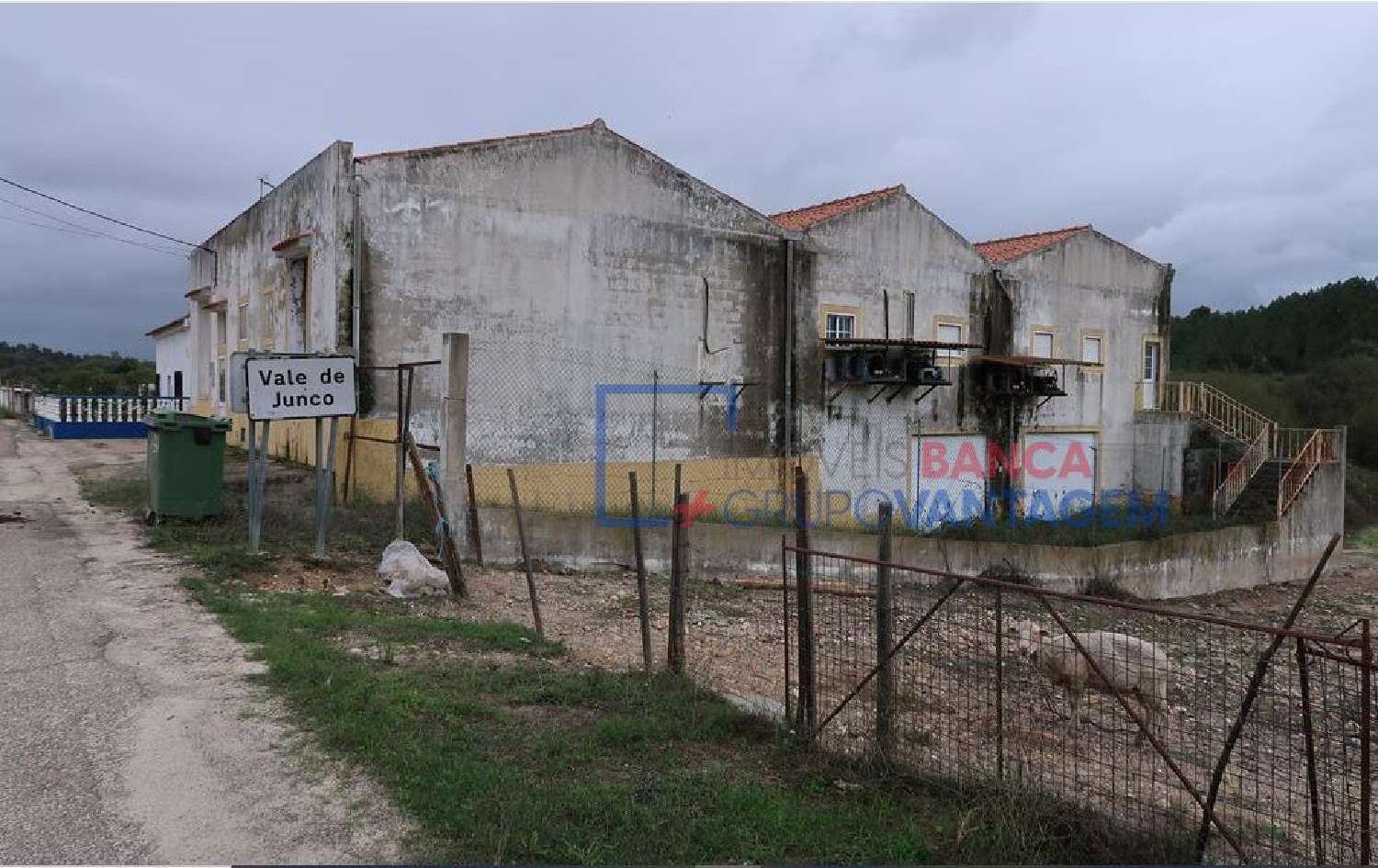  for sale house Comenda Gavião 1