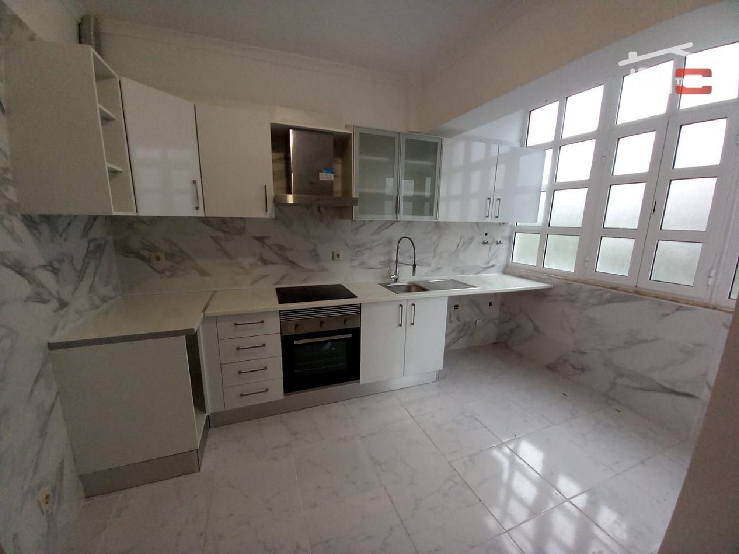 à venda apartamento Amadora Amadora 2