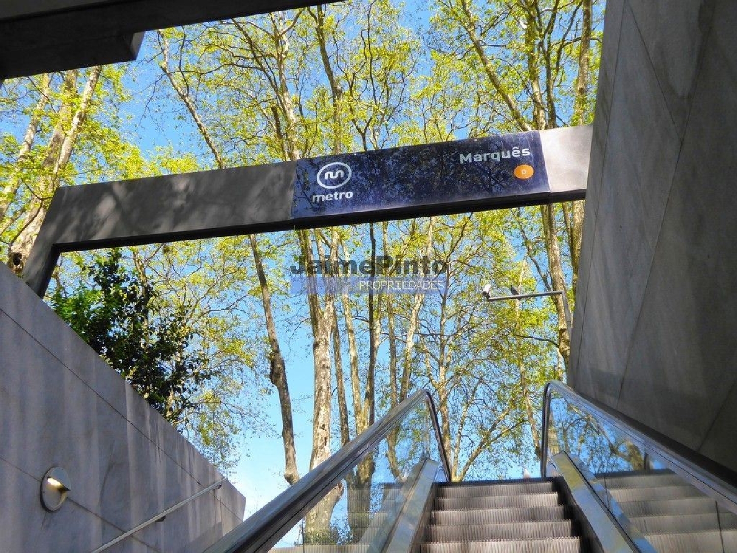  à venda apartamento Lustosa Lousada 1