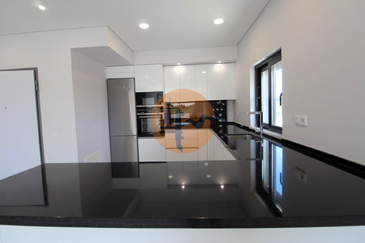  te koop appartement Quelfes Olhão 4