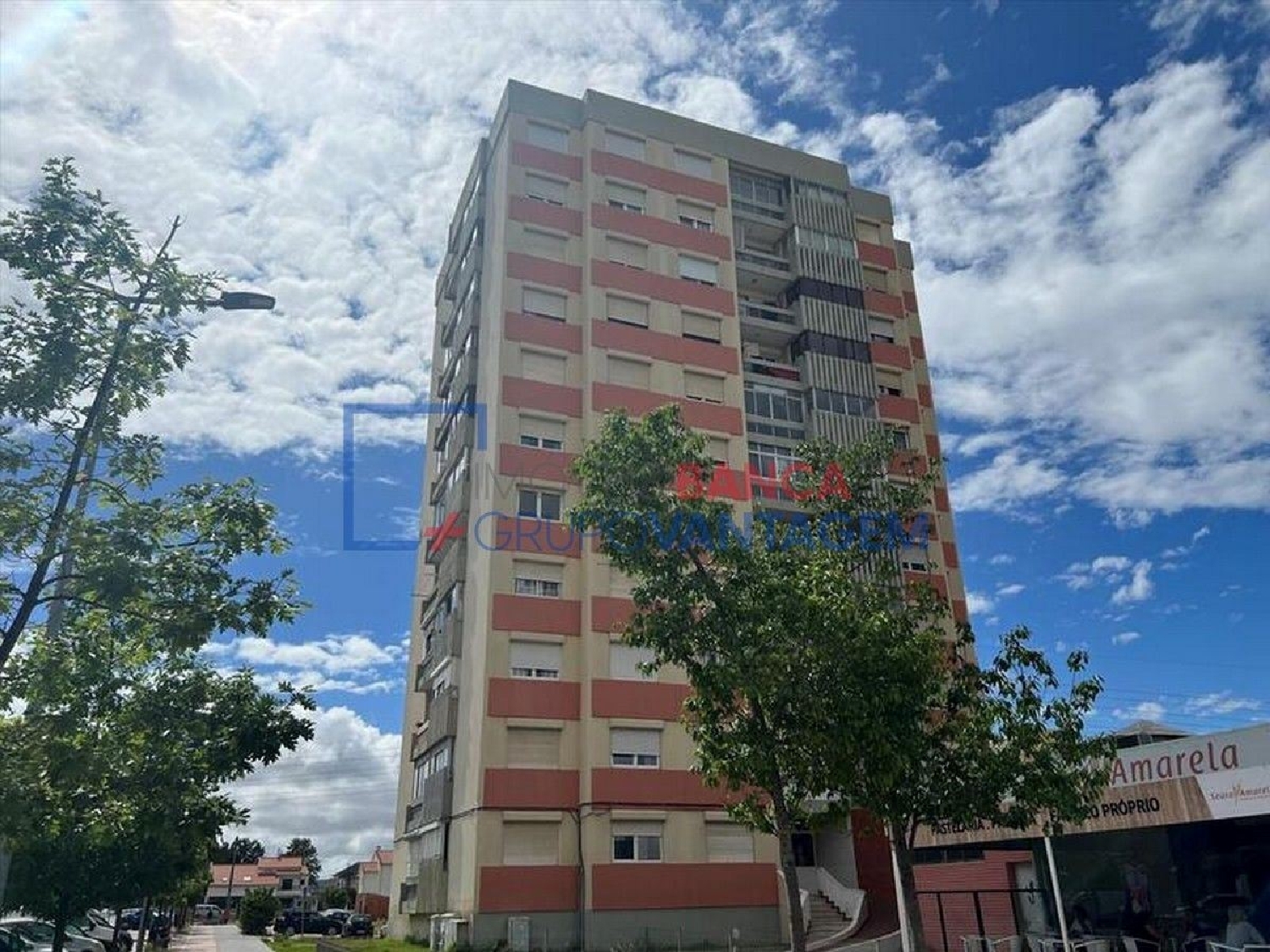  te koop appartement Santo António da Charneca Barreiro 1