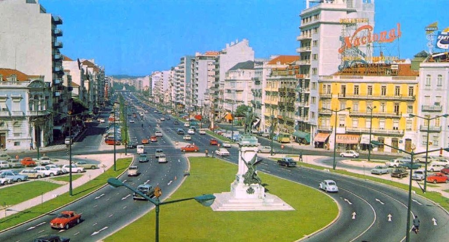  te koop appartement São João da Talha Loures 1
