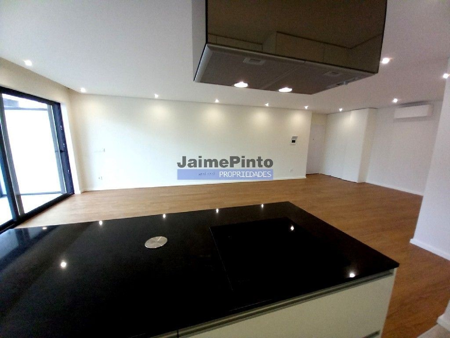  à venda apartamento Vila Boa do Bispo Marco De Canaveses 1