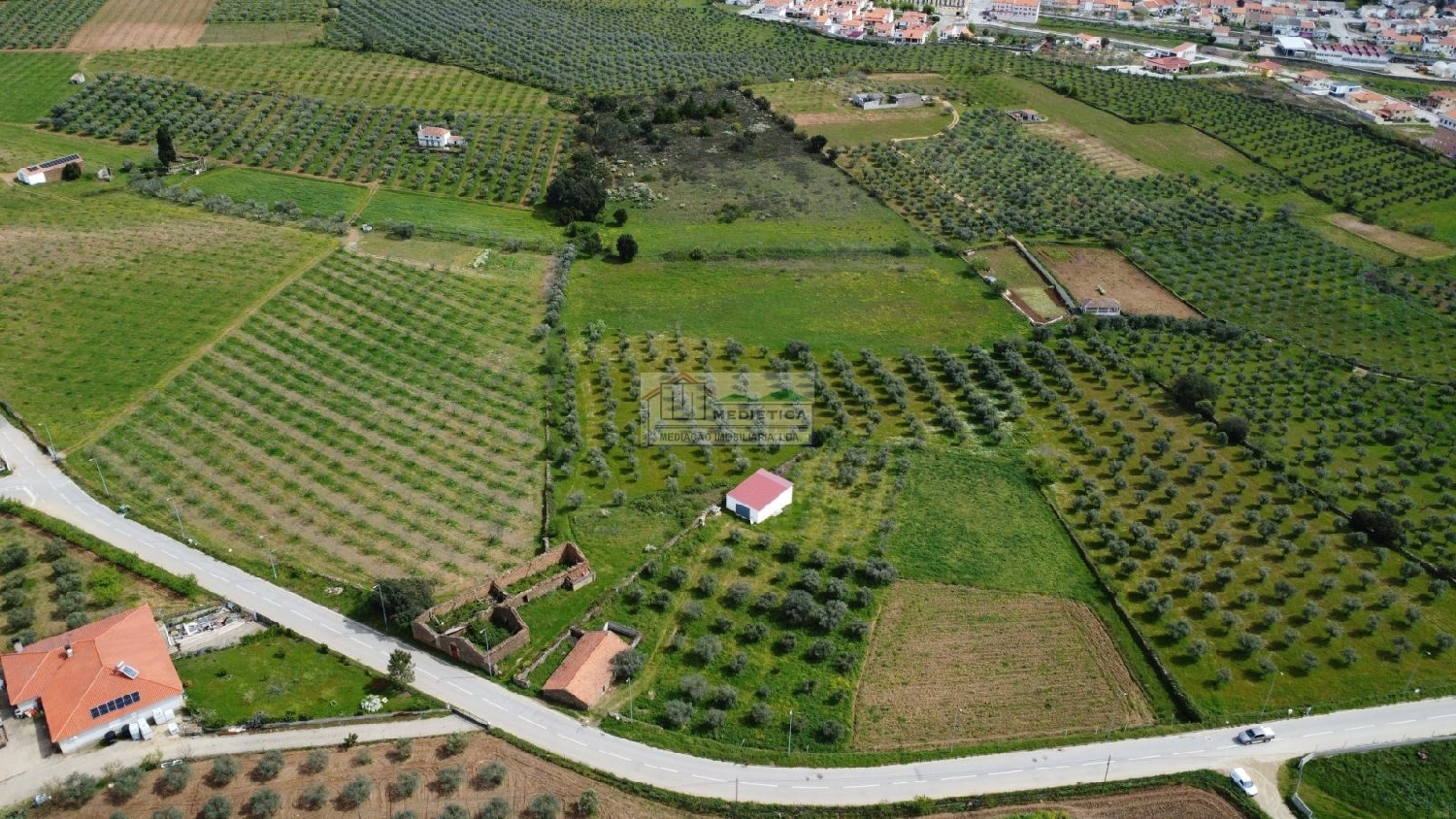 à venda casa Alfândega da Fé Alfândega Da Fé 2
