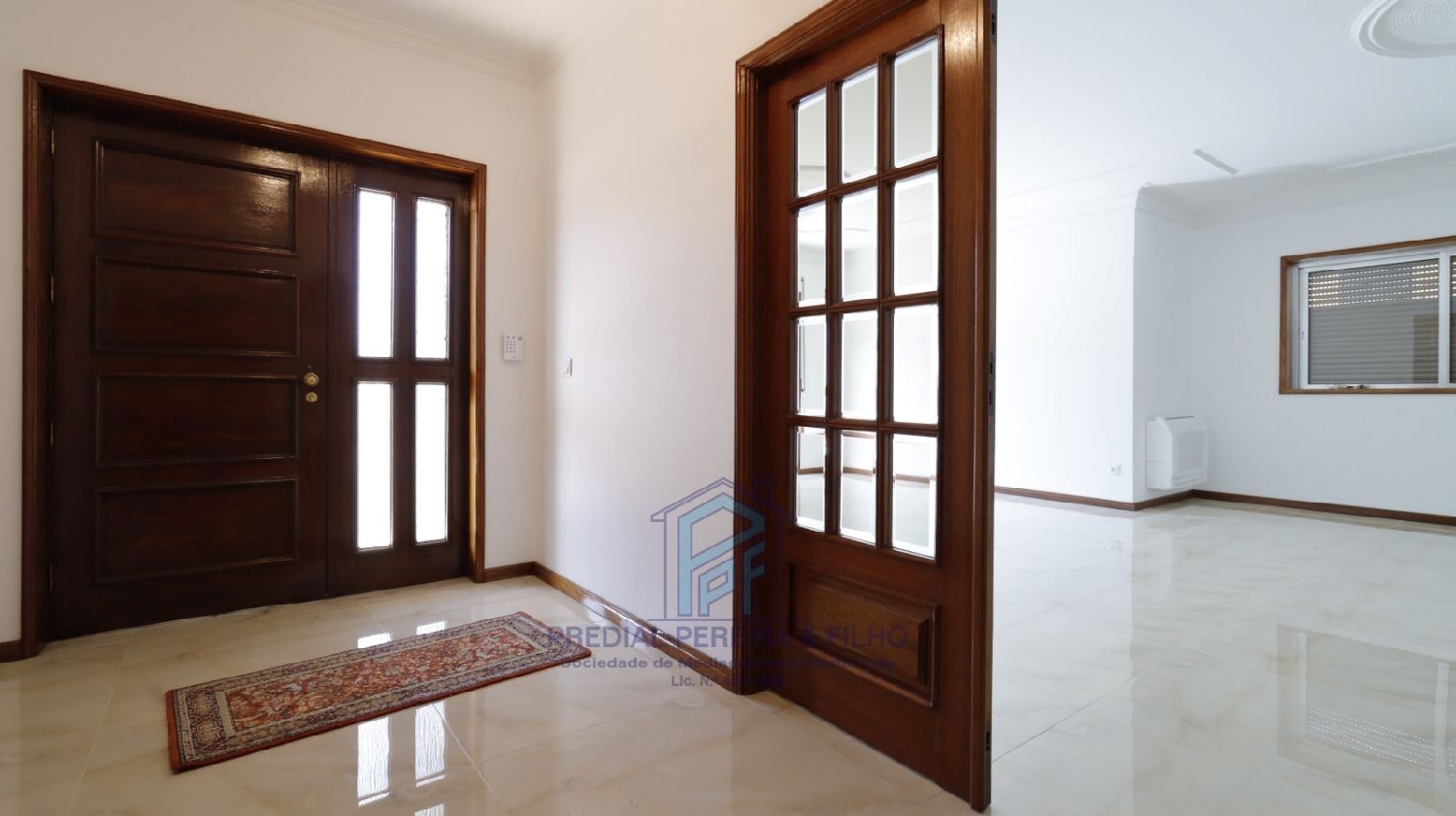 à venda casa Alfena Valongo 2