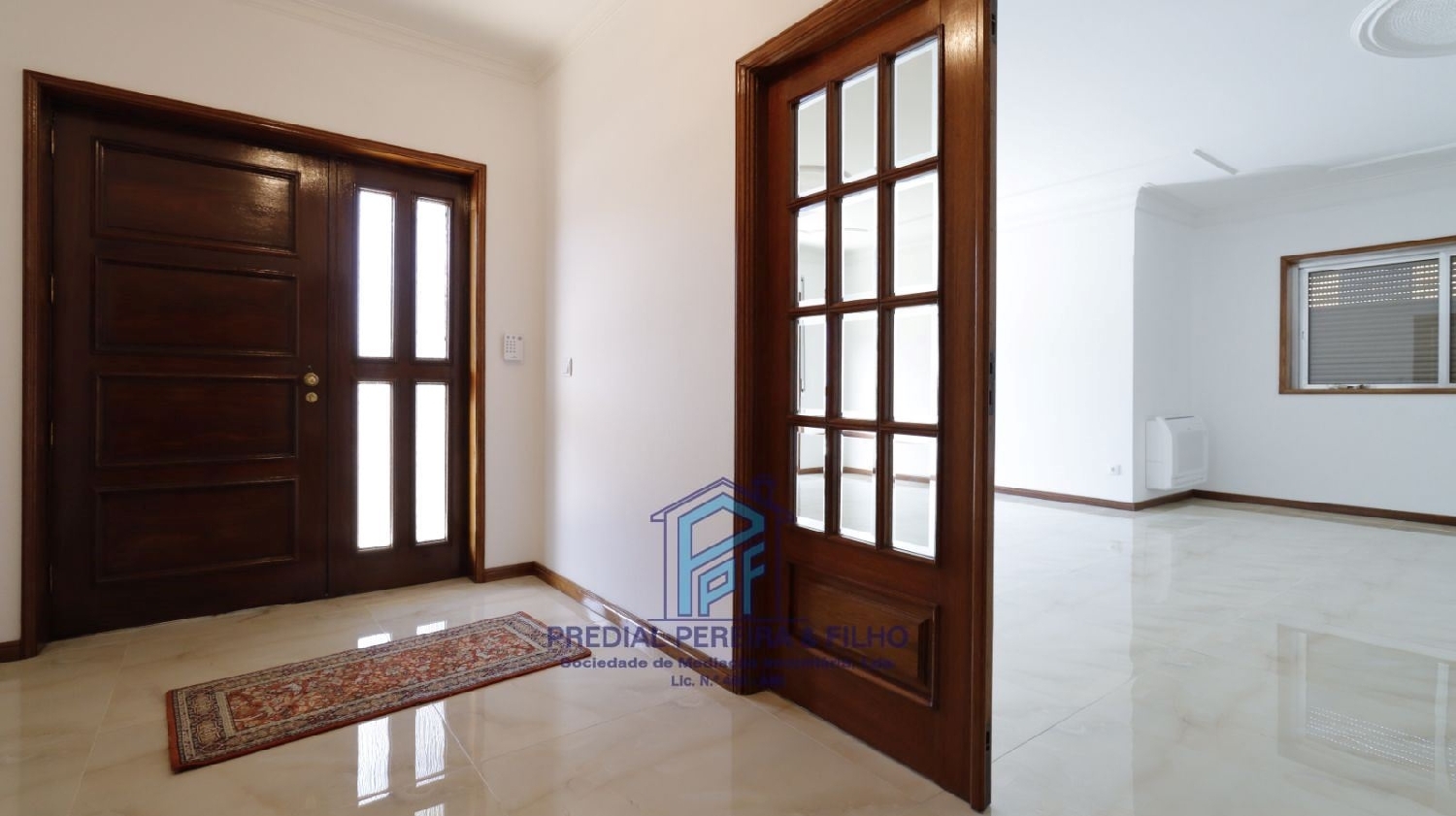 à venda casa Alfena Valongo 2