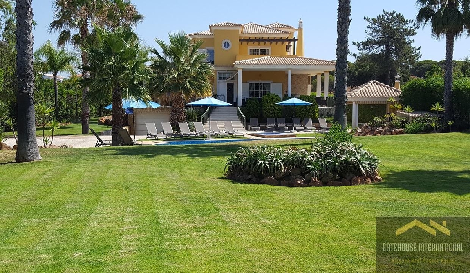 te koop huis Almancil Loulé 3