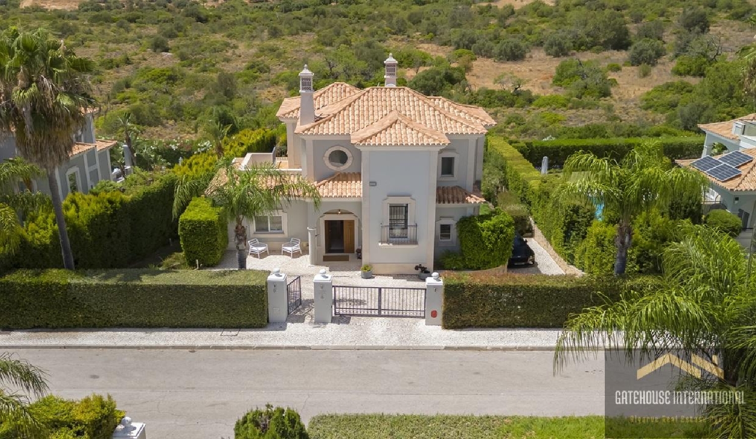 te koop huis Almancil Loulé 2