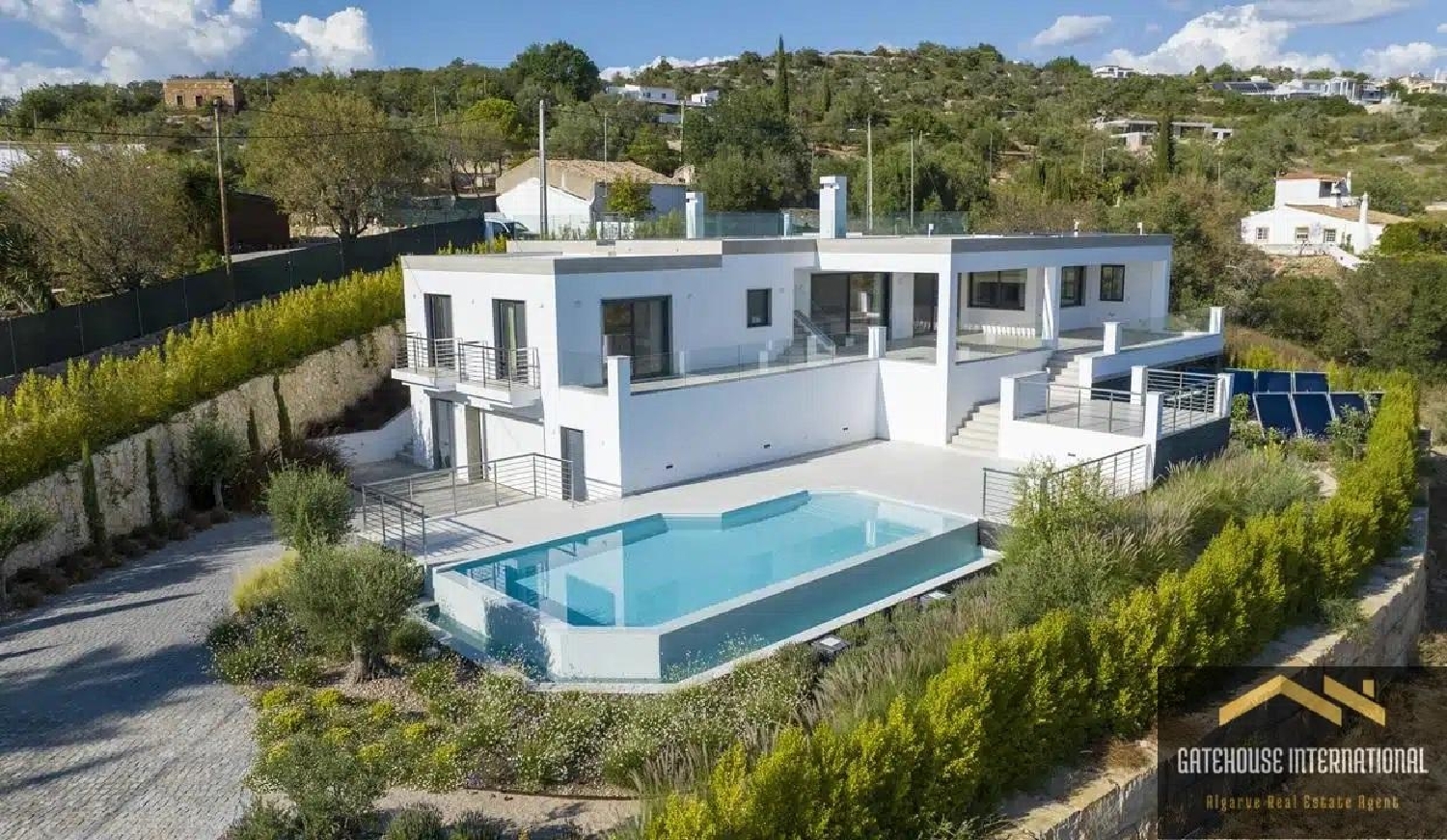 te koop huis Almancil Loulé 2