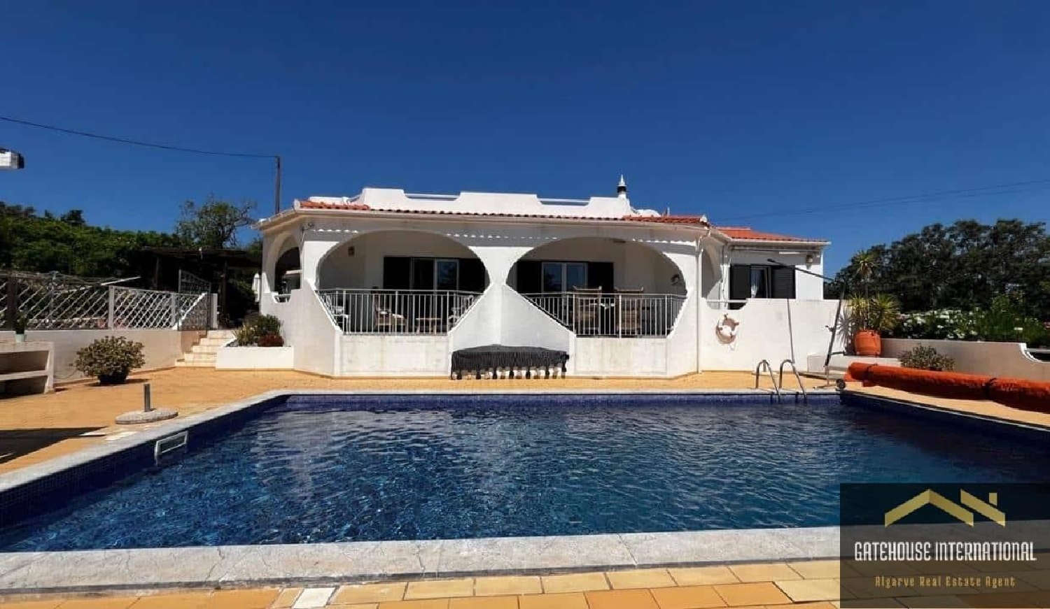te koop huis Almancil Loulé 2