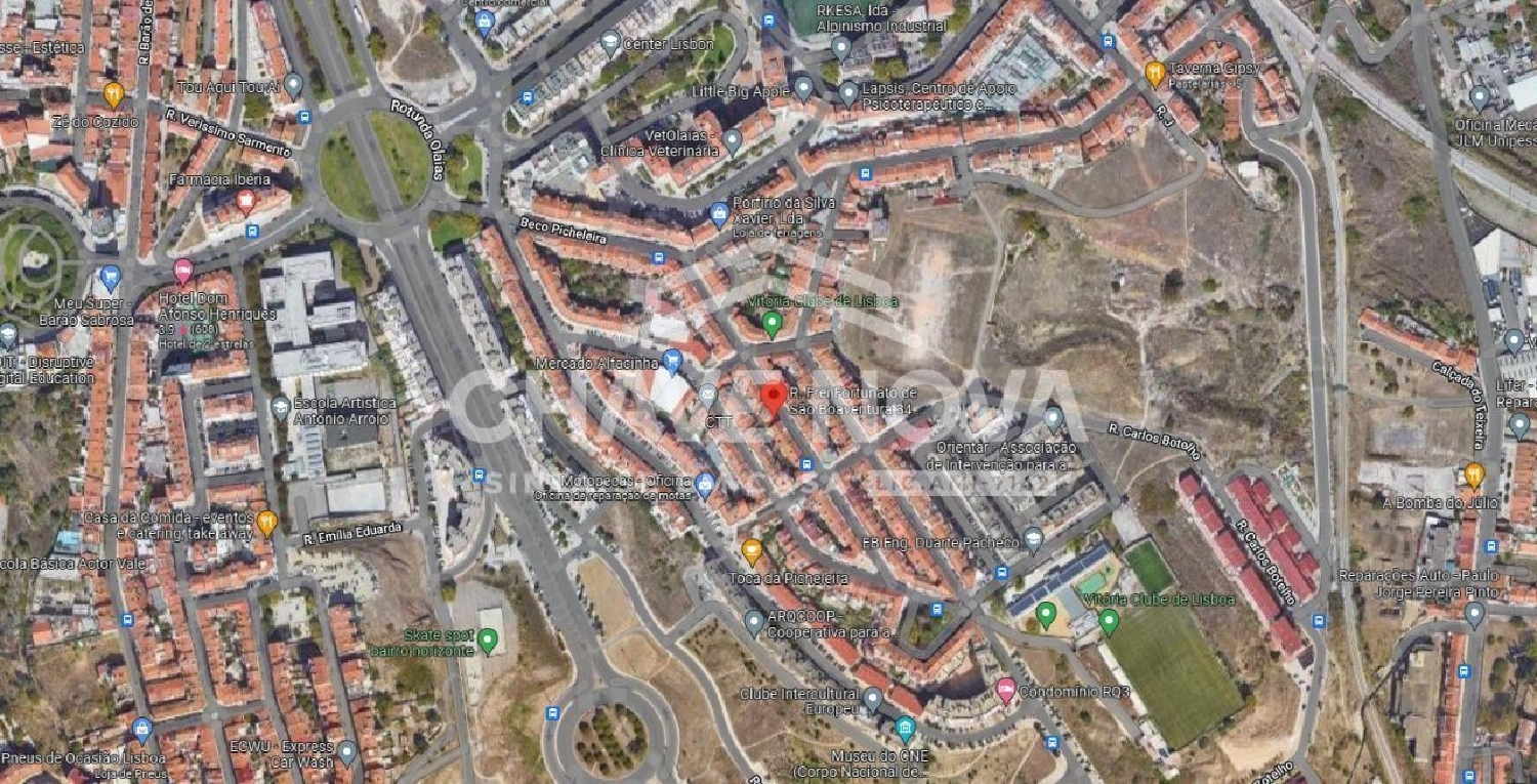  köpa hus Arroios Vila Real 3
