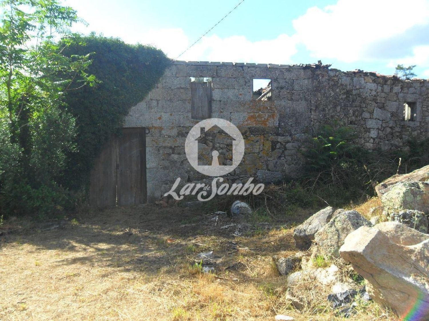  te koop huis Atães Guimarães 1
