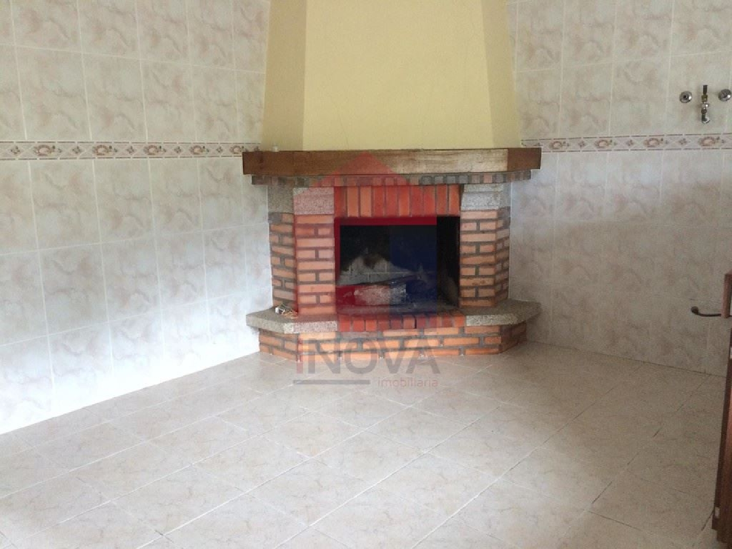te koop huis Atiães Vila Verde 3