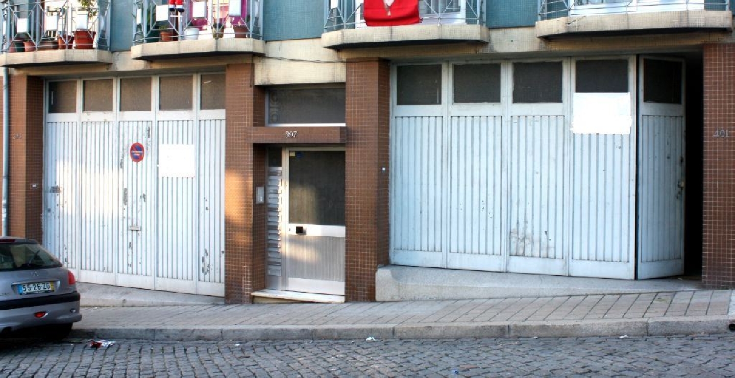  te koop huis Avintes Vila Nova De Gaia 1