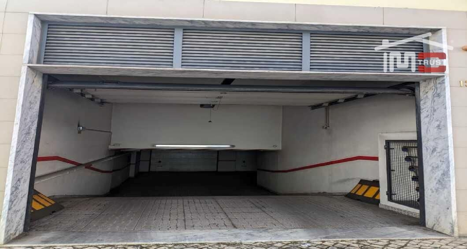 for sale house Baixa da Banheira Moita 2