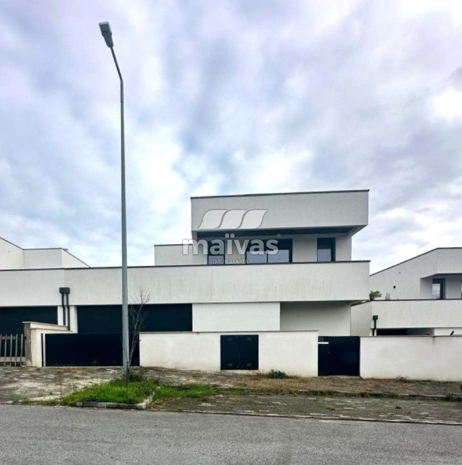 à venda casa Barbudo Vila Verde 2