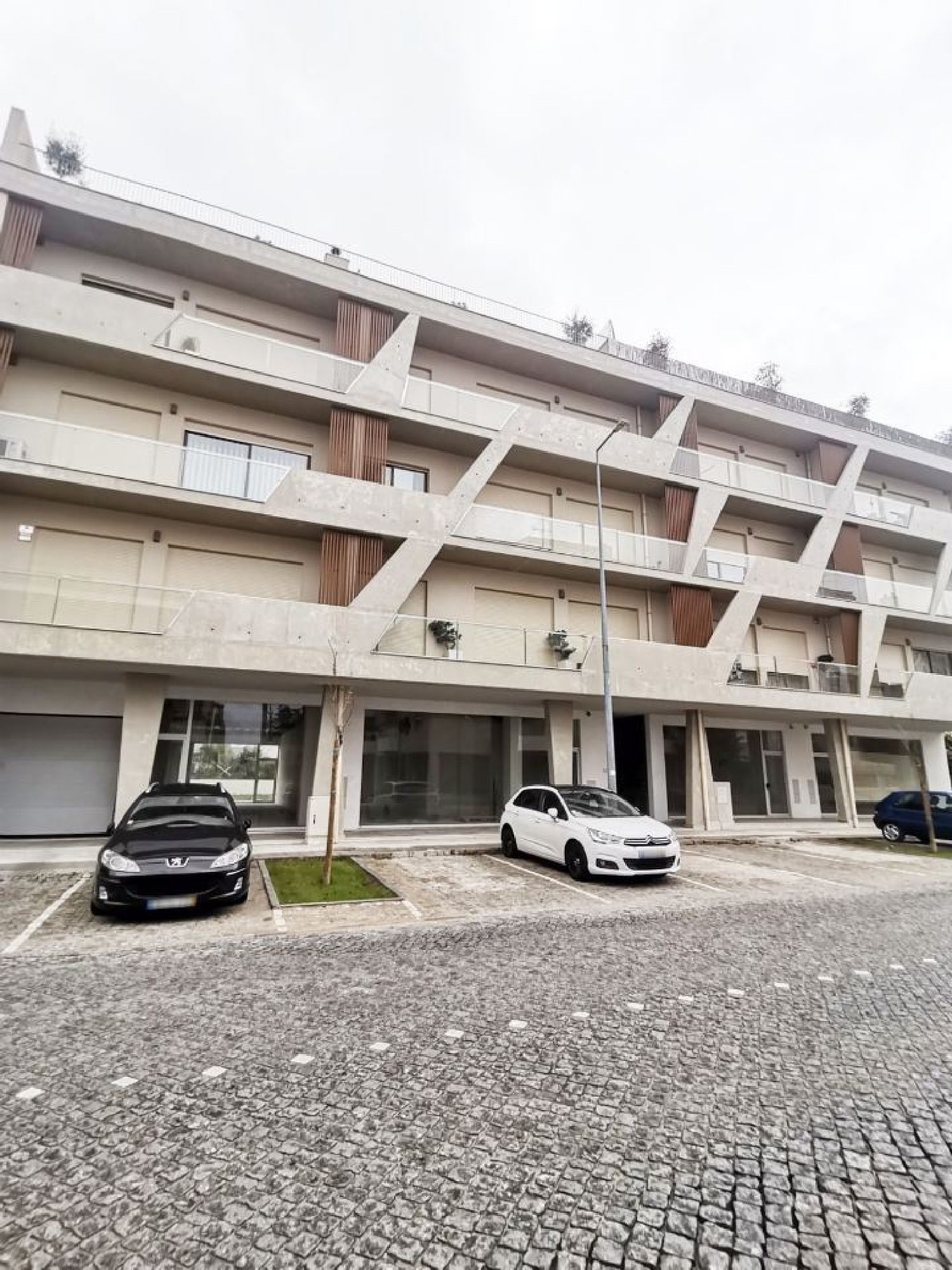  à venda casa Boim Lousada 3