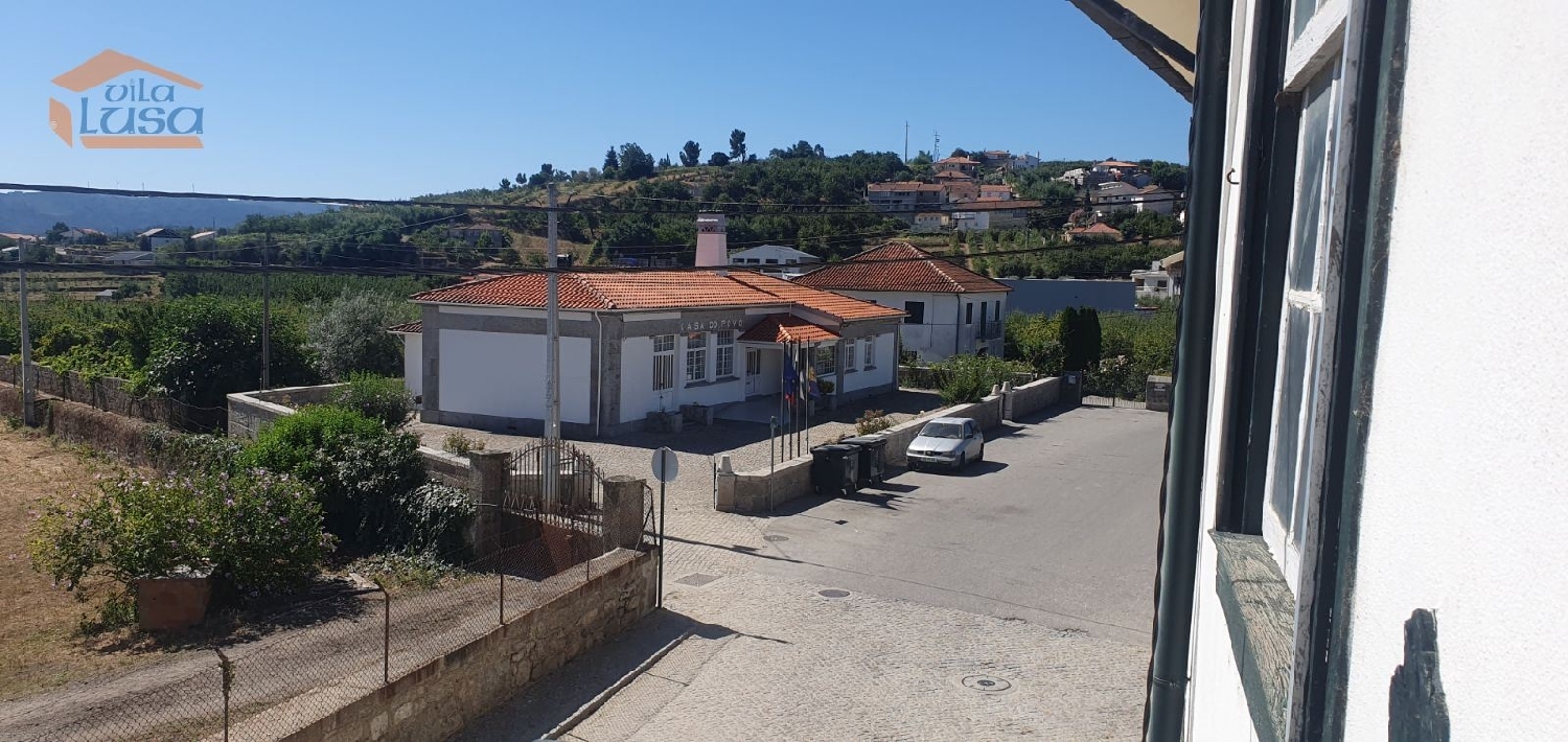 köpa hus Britiande Lamego 2