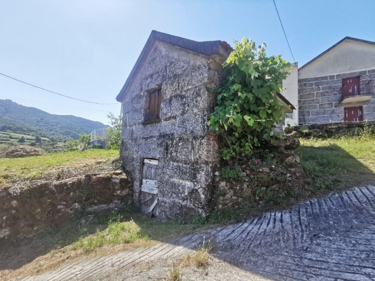  à venda casa Bustelo Amarante 1