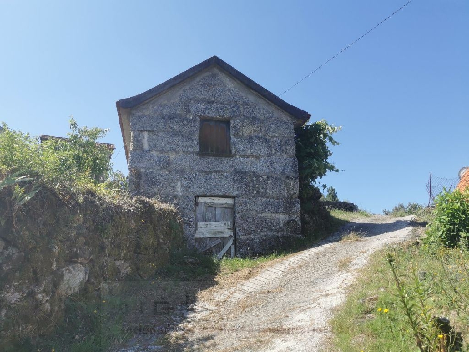  à venda casa Bustelo Amarante 2