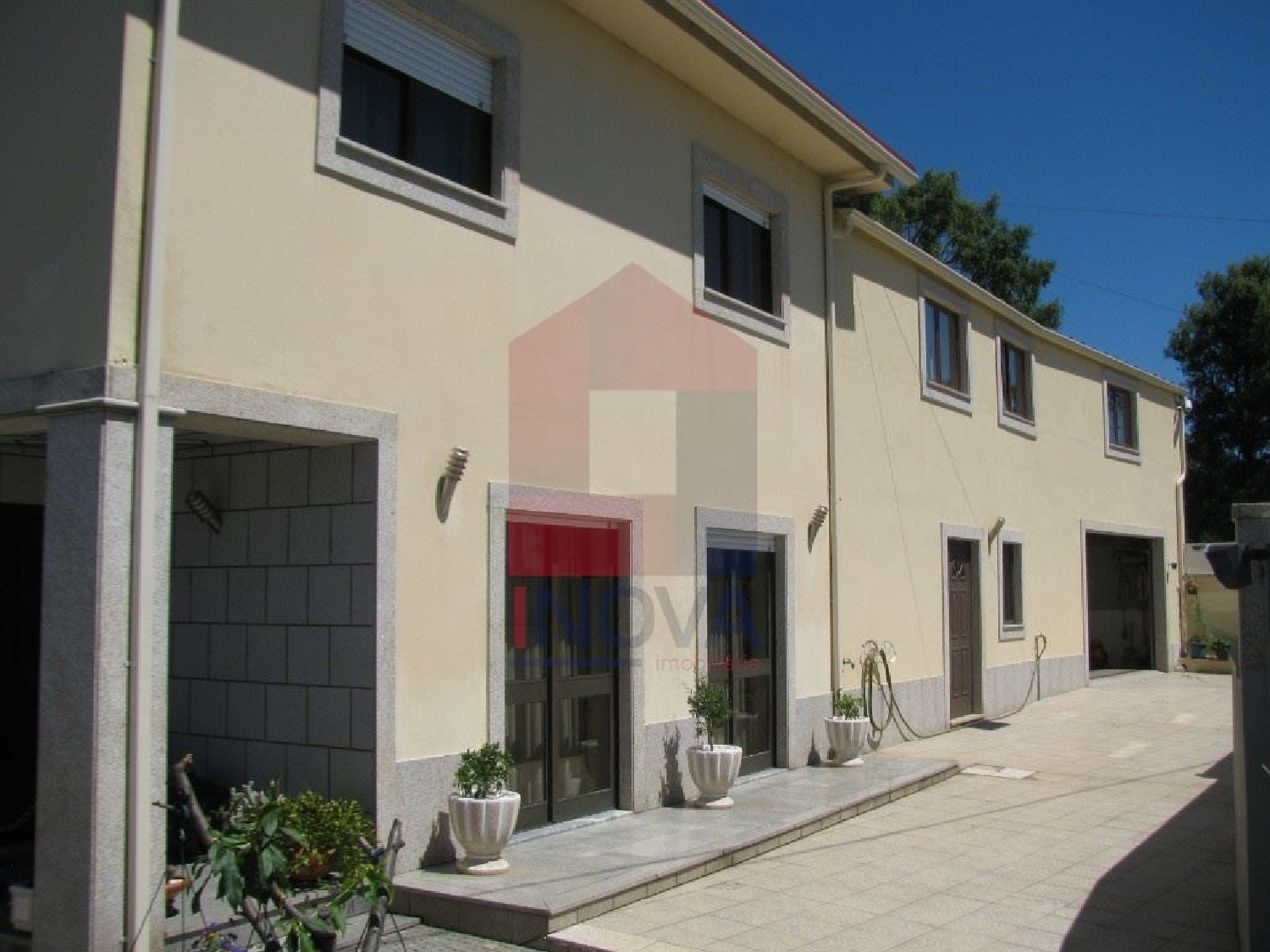 à venda casa Cabanelas Vila Verde 2